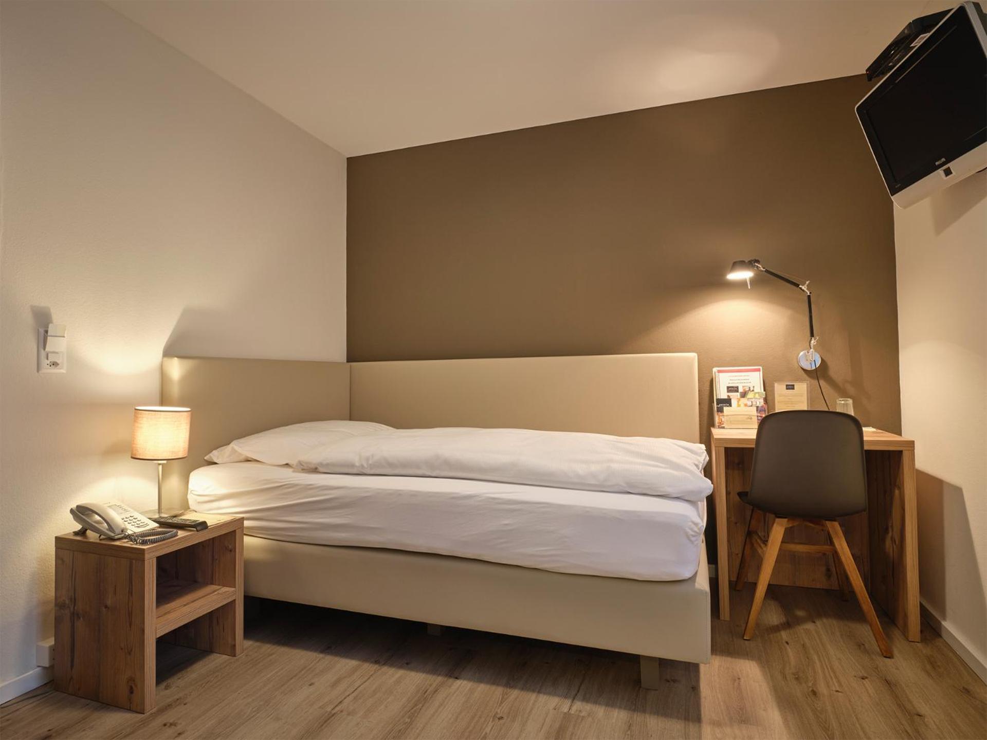 Hotel Astoria Olten Exterior photo
